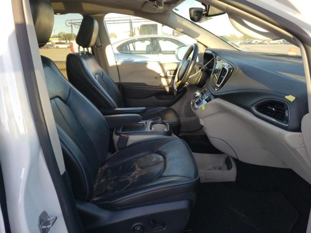 Photo 5 from auction – 2018 CHRYSLER PACIFICA L with VIN 2C4RC1GG1JR320829