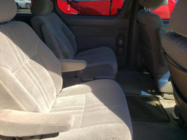 Photo 6 from auction – 2002 TOYOTA SIENNA LE with VIN 4T3ZF13C42U498266