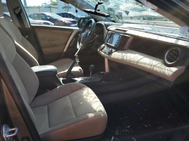 Photo 5 from auction – 2015 TOYOTA RAV4 XLE with VIN 2T3RFREV5FW295034
