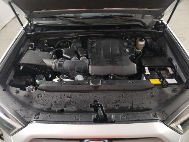 Photo 7 from auction – 2019 TOYOTA 4RUNNER SR with VIN JTEZU5JR2K5197017