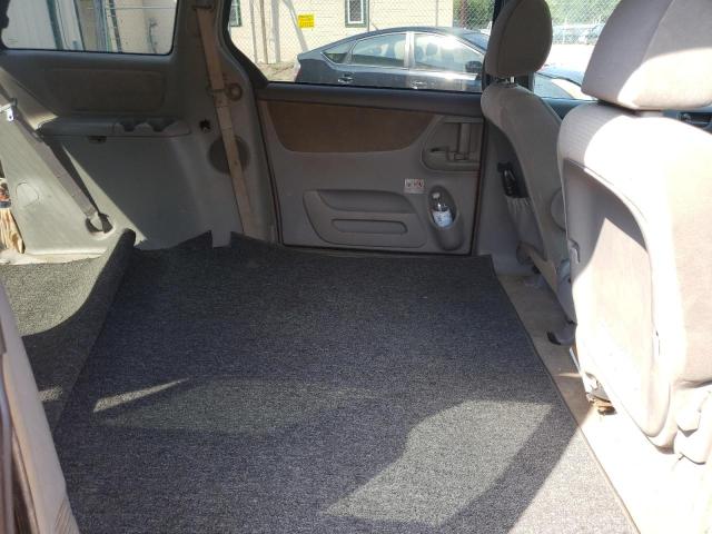 Photo 6 from auction – 2010 TOYOTA SIENNA CE with VIN 5TDKK4CC5AS329503