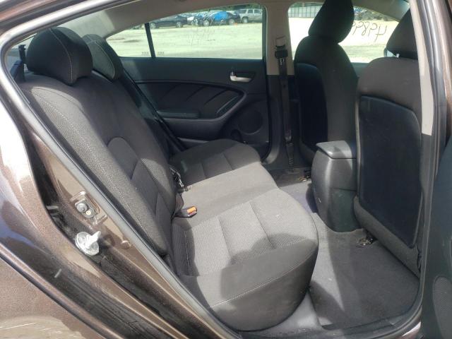 Photo 6 from auction – 2018 KIA FORTE LX with VIN 3KPFK4A74JE219950
