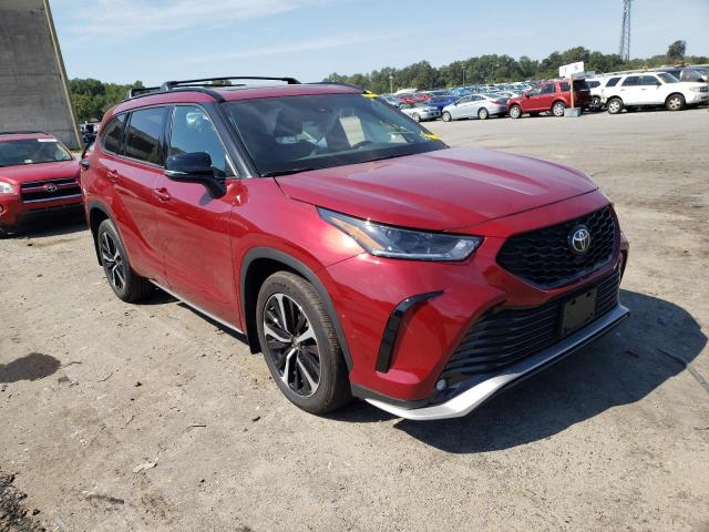 TOYOTA HIGHLANDER 2022 with VIN 5TDJZRBHXNS178102 - Photo from auction