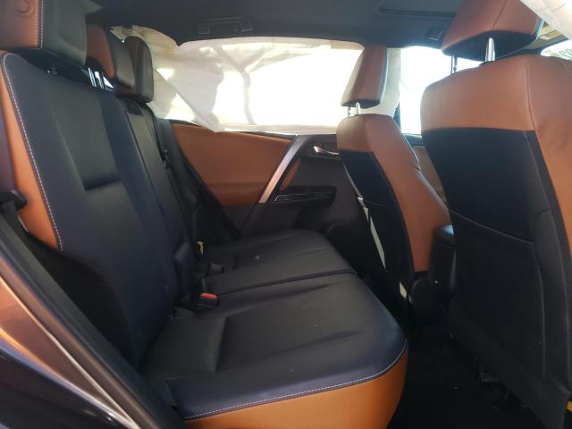 Photo 6 from auction – 2017 TOYOTA RAV4 SE with VIN JTMJFREV1HJ165296