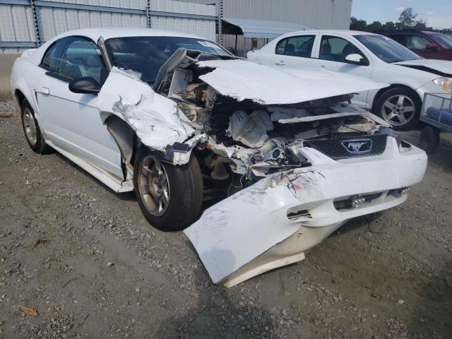FORD MUSTANG 2000 with VIN 1FAFP4049YF264610 - Photo from auction
