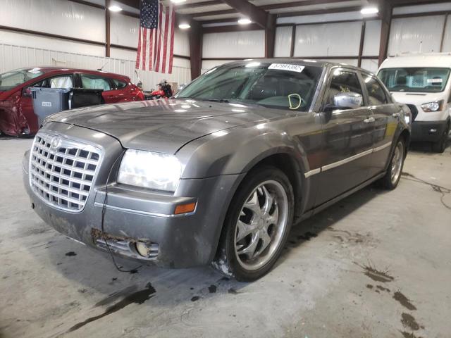 Photo 2 from auction – 2010 CHRYSLER 300 TOURIN with VIN 2C3CA5CV8AH265961