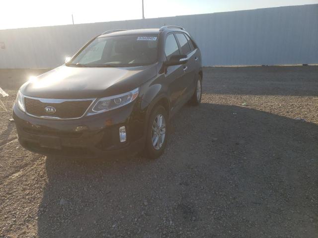 Photo 2 from auction – 2015 KIA SORENTO LX with VIN 5XYKTCA60FG584861