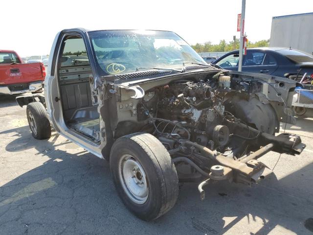 CHEVROLET silverado 2002 with VIN 1GCEC14V92Z216890 - Photo from auction
