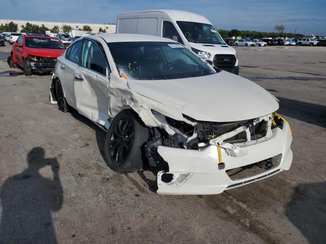 NISSAN ALTIMA 2.5 2017 with VIN 1N4AL3AP8HC225971 - Photo from auction