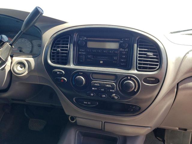 Photo 9 from auction – 2002 TOYOTA SEQUOIA with VIN 5TDZT34A22S095034