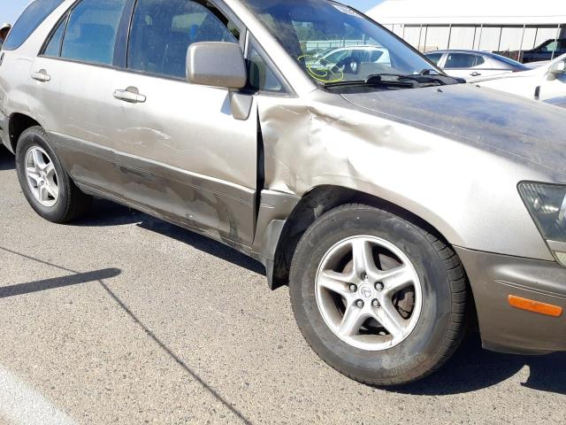 Photo 9 from auction – 1999 LEXUS RX 300 with VIN JT6HF10U6X0066743