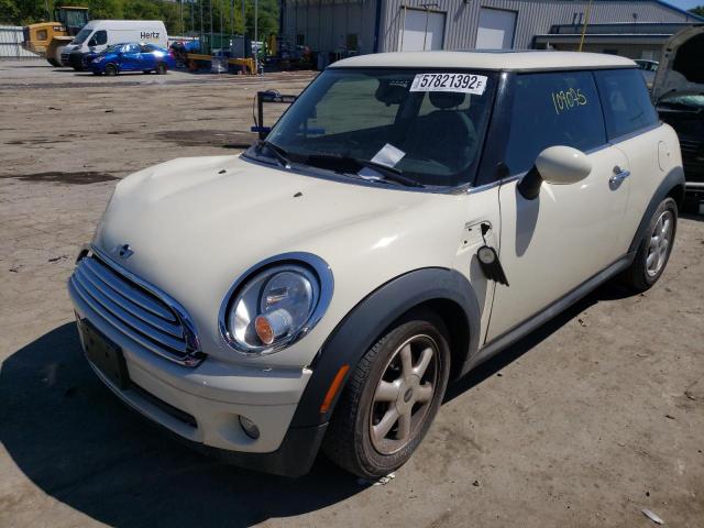 Photo 2 from auction – 2010 MINI COOPER with VIN WMWMF3C50ATZ61221