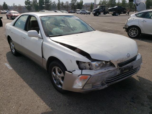 LEXUS ES 300 1998 with VIN JT8BF28G2W5040224 - Photo from auction