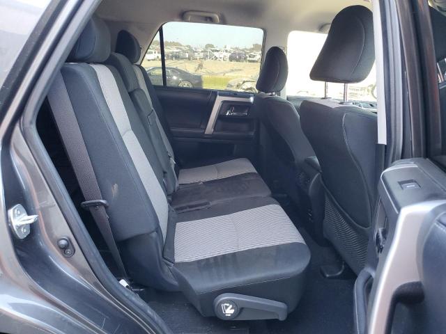 Photo 6 from auction – 2018 TOYOTA 4RUNNER SR with VIN JTEBU5JR5J5548390