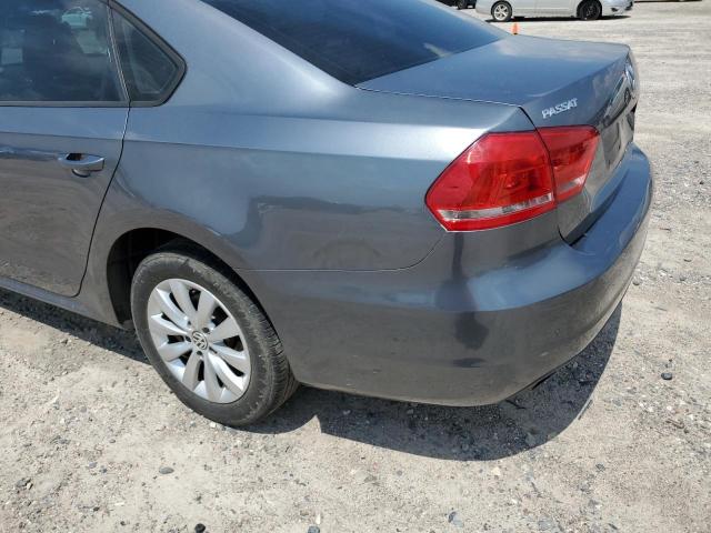 Photo 9 from auction – 2015 VOLKSWAGEN PASSAT S with VIN 1VWAT7A38FC034611