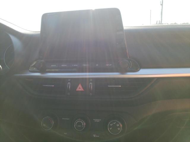 Photo 9 from auction – 2022 KIA FORTE FE with VIN 3KPF24AD8NE492028