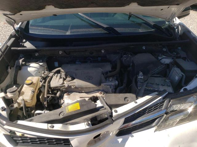 Photo 7 from auction – 2014 TOYOTA RAV4 LE with VIN JTMBFREV4ED059682