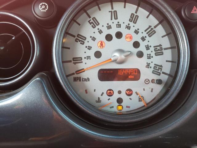 Photo 8 from auction – 2006 MINI COOPER with VIN WMWRE33586TL21256