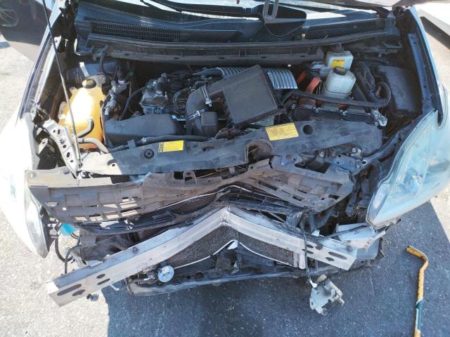 Photo 7 from auction – 2014 TOYOTA PRIUS with VIN JTDKN3DU8E1735271