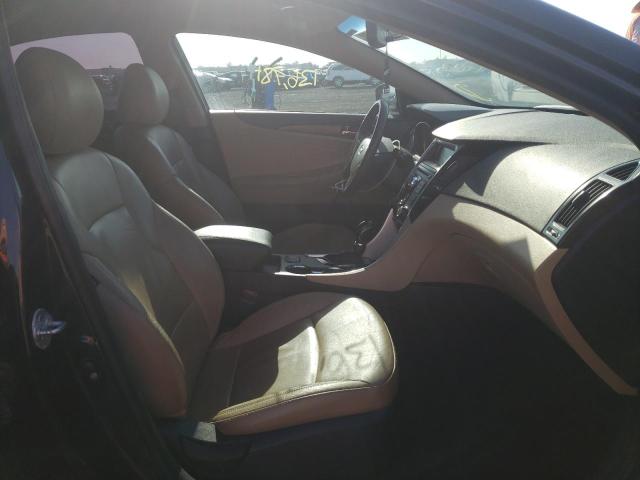 Photo 5 from auction – 2011 HYUNDAI SONATA SE with VIN 5NPEC4AC1BH081688