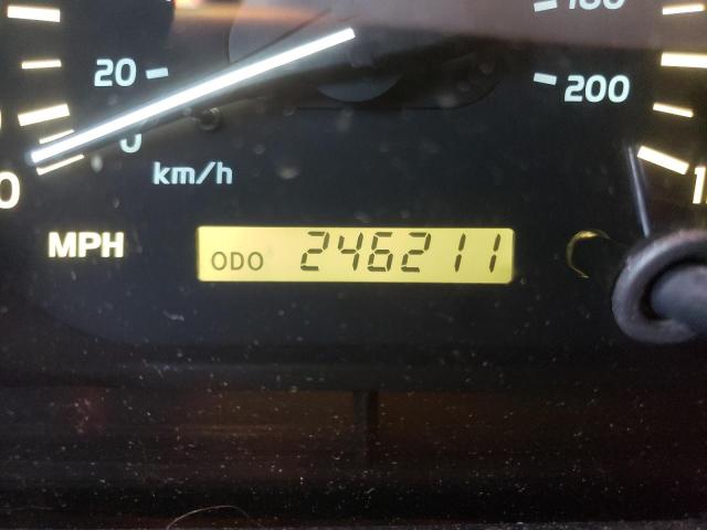 Photo 8 from auction – 2000 LEXUS LX 470 with VIN JT6HT00W4Y0079352