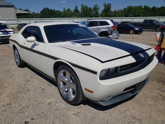 DODGE CHALLENGER 2009 with VIN 2B3LJ54T69H623760 - Photo from auction