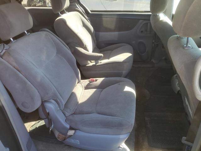 Photo 6 from auction – 2005 TOYOTA SIENNA CE with VIN 5TDZA23C05S276589