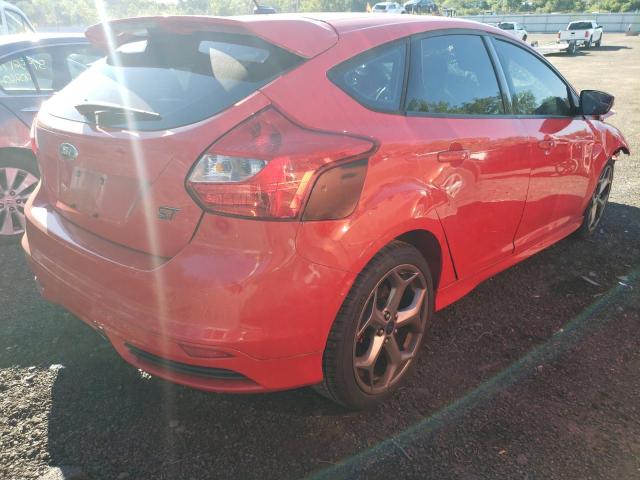 Photo 4 from auction – 2014 FORD FOCUS ST with VIN 1FADP3L92EL101447