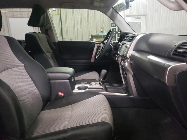 Photo 5 from auction – 2019 TOYOTA 4RUNNER SR with VIN JTEZU5JR2K5197017