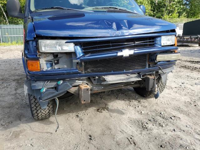 Photo 9 from auction – 2002 CHEVROLET EXPRESS with VIN 1GNFG65R021116206
