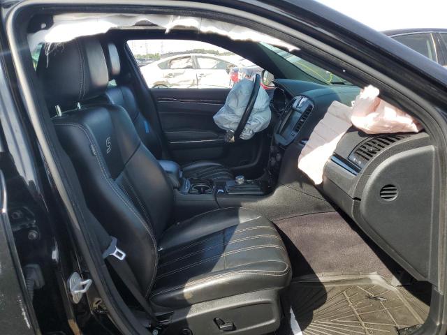 Photo 5 from auction – 2017 CHRYSLER 300 S with VIN 2C3CCAGGXHH534874