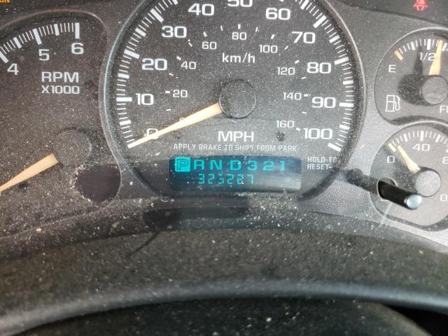 Photo 8 from auction – 2001 CHEVROLET SILVERADO with VIN 2GCEK19TX11100891