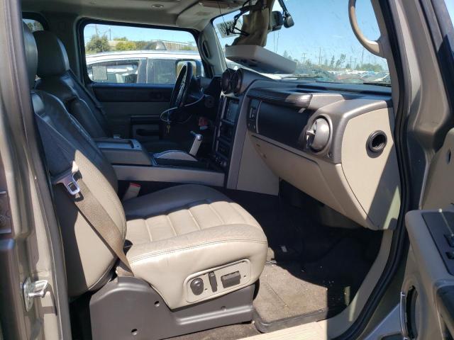 Фото 5 с аукциона – 2004 HUMMER H2 с VIN 5GRGN23U74H114707