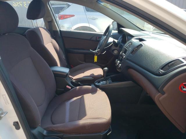 Photo 5 from auction – 2010 KIA FORTE EX with VIN KNAFU4A22A5178712
