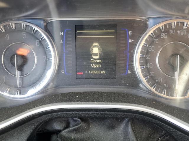 Photo 8 from auction – 2016 CHRYSLER 200 LIMITE with VIN 1C3CCCAB5GN159667