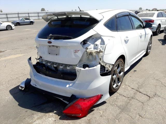 Photo 4 from auction – 2017 FORD FOCUS ST with VIN 1FADP3L90HL211448