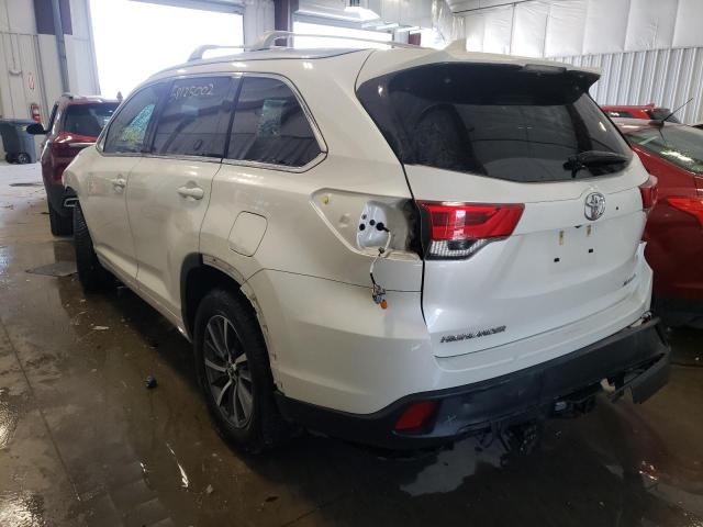 Photo 3 from auction – 2018 TOYOTA HIGHLANDER with VIN 5TDJZRFH2JS540511