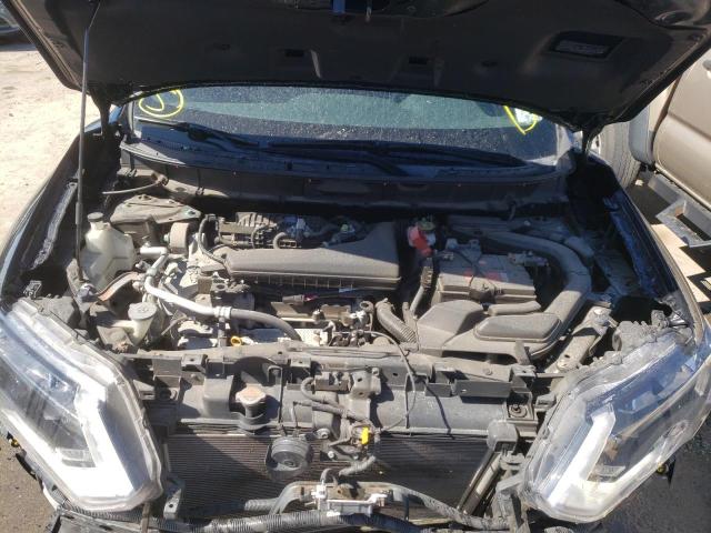 Photo 7 from auction – 2018 NISSAN ROGUE S with VIN KNMAT2MV0JP559215
