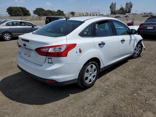 Photo 4 from auction – 2013 FORD FOCUS S with VIN 1FADP3E22DL138612