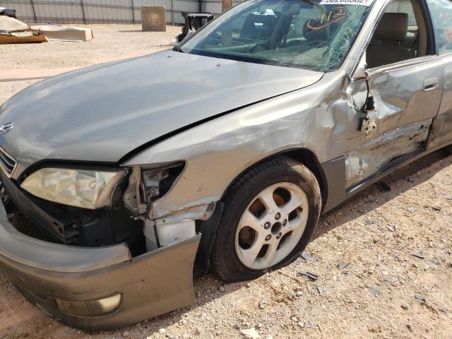 Zdjęcie 10 z aukcji – 2000 LEXUS ES 300 z VIN JT8BF28GXY0281349