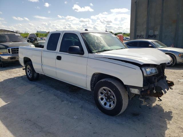 CHEVROLET SILVERADO 2004 with VIN 2GCEC19T841115021 - Photo from auction