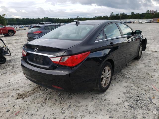 Photo 4 from auction – 2011 HYUNDAI SONATA with VIN 5NPEB4AC2BH209651