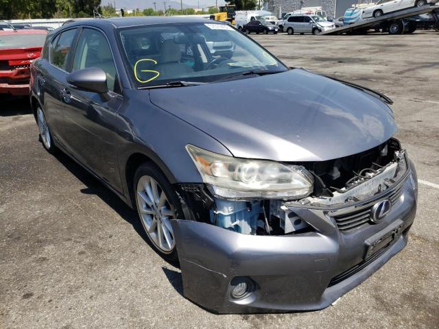 LEXUS CT 200 2013 with VIN JTHKD5BH1D2137437 - Photo from auction