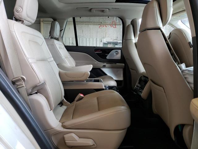 Photo 6 from auction – 2020 LINCOLN AVIATOR RE with VIN 5LM5J7WC8LGL02234