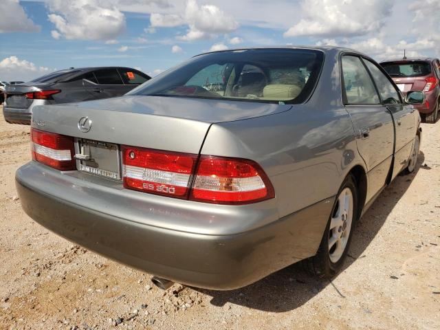 Photo 4 from auction – 2000 LEXUS ES 300 with VIN JT8BF28GXY0281349