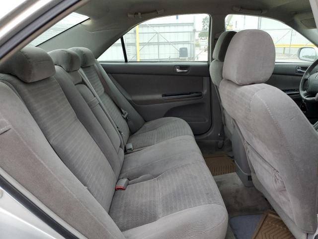 Photo 6 from auction – 2005 TOYOTA CAMRY LE with VIN 4T1BE32K35U503267
