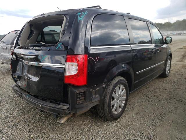 Photo 4 from auction – 2015 CHRYSLER TOWN & COU with VIN 2C4RC1BG5FR752113