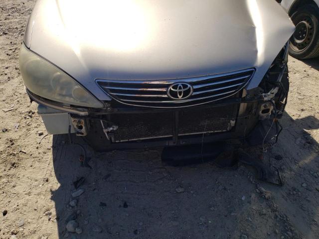 Photo 9 from auction – 2005 TOYOTA CAMRY LE with VIN 4T1BF30K85U097129