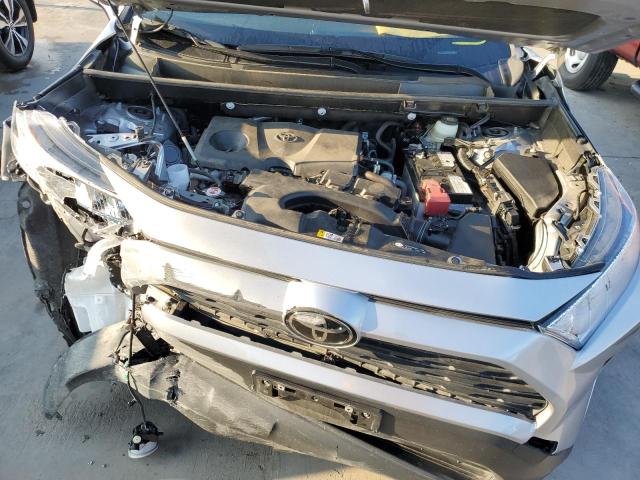 Photo 7 from auction – 2021 TOYOTA RAV4 XLE with VIN JTMW1RFVXMD065466