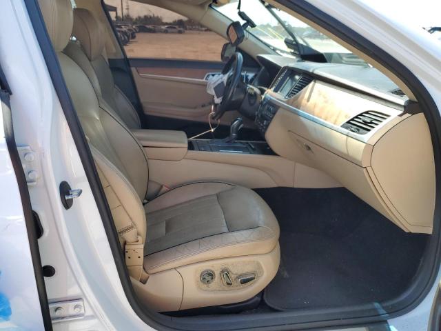 Photo 5 from auction – 2015 HYUNDAI GENESIS 5. with VIN KMHGN4JF6FU043510